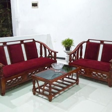 Akoya Pearl Hotel Ratnapura Luaran gambar