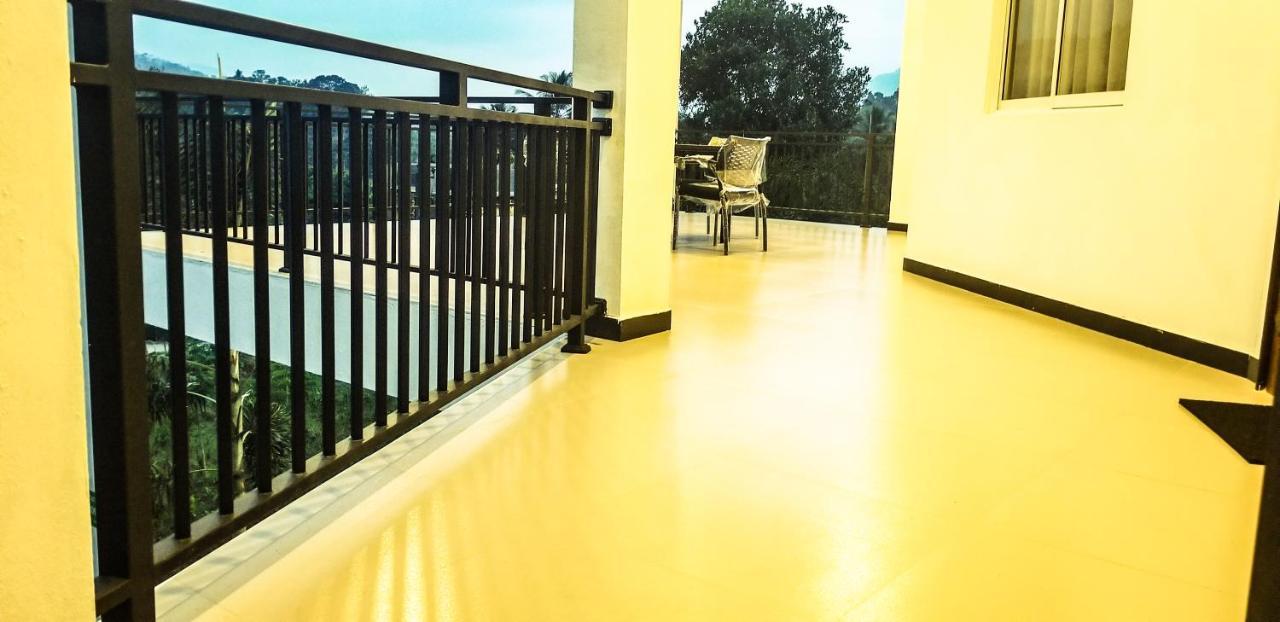 Akoya Pearl Hotel Ratnapura Luaran gambar