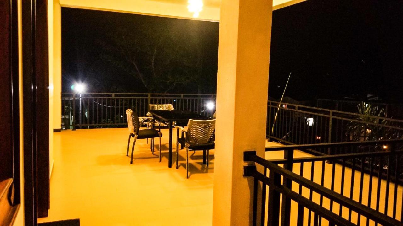 Akoya Pearl Hotel Ratnapura Luaran gambar