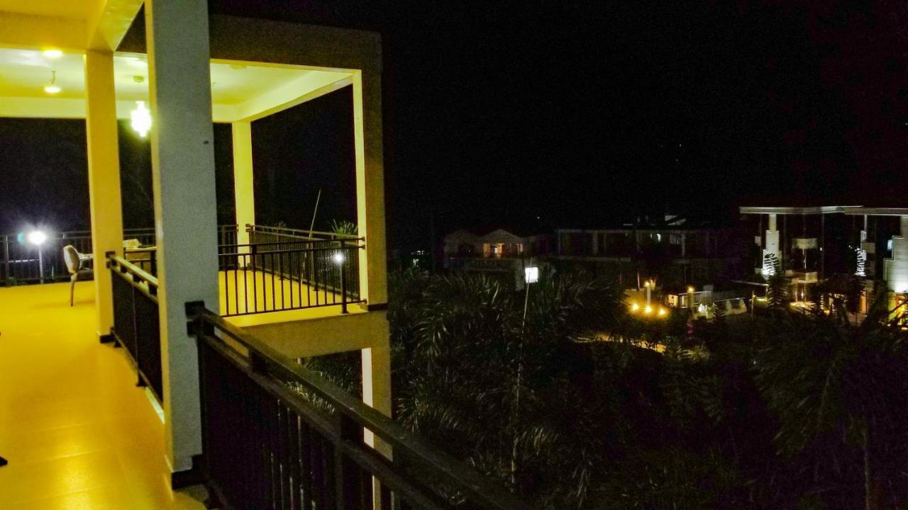 Akoya Pearl Hotel Ratnapura Luaran gambar