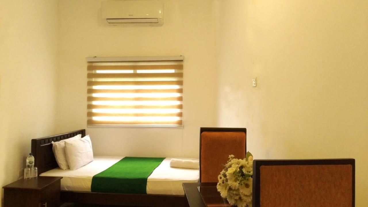 Akoya Pearl Hotel Ratnapura Luaran gambar